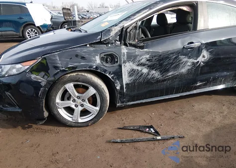 2017 Chevrolet Volt Lt z USA, uszkodzony, nr VIN 1G1RA6S59HU216734